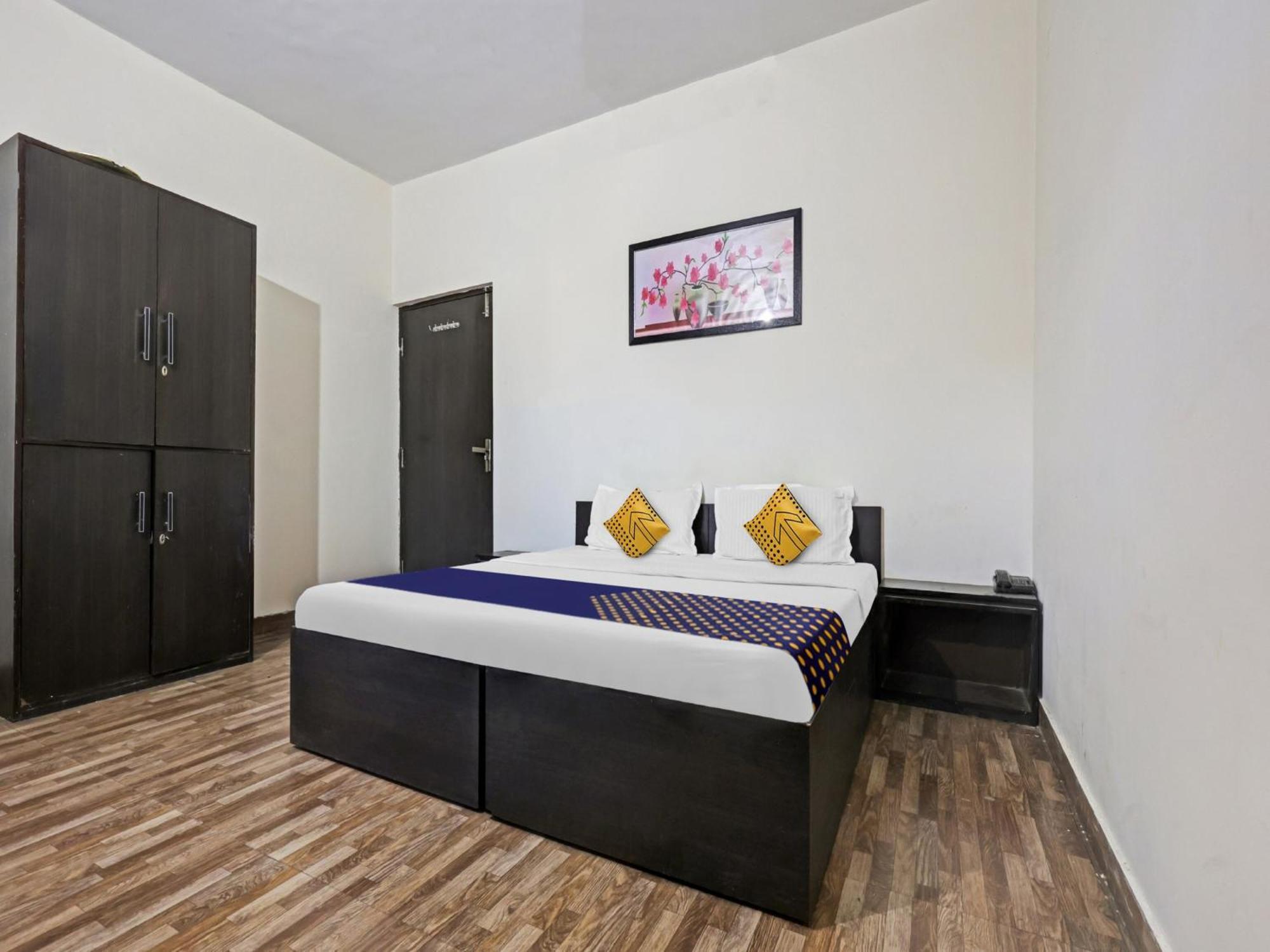Spot On 81167 Hotel Asdr Rudrapur Exterior foto